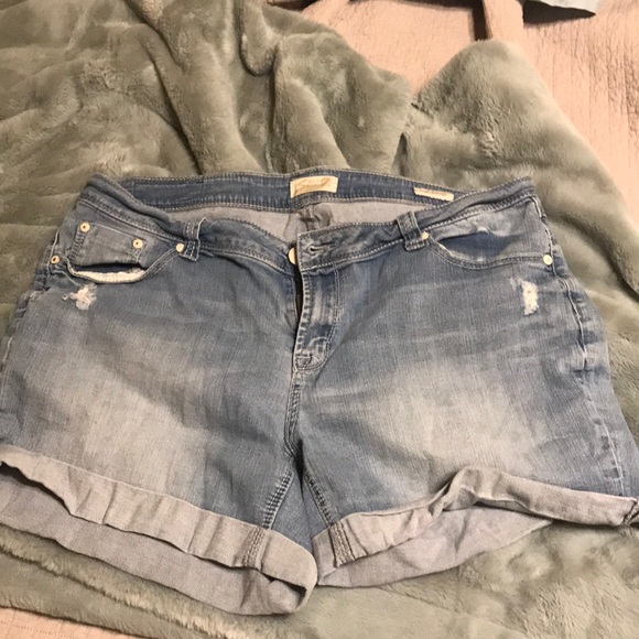 seven brand jean shorts
